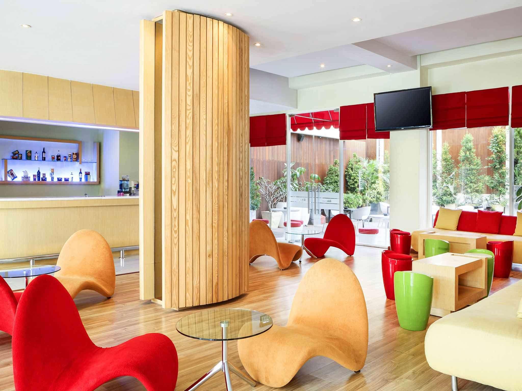 ibis Styles Yogyakarta Hotel Kültér fotó