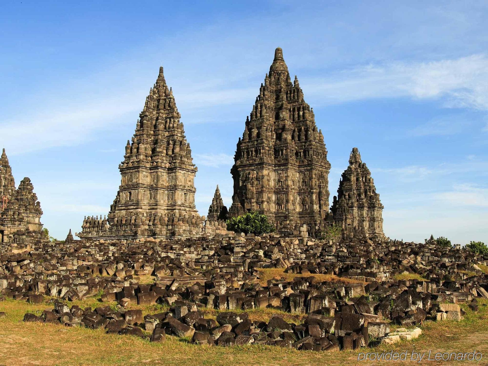 ibis Styles Yogyakarta Hotel Kültér fotó