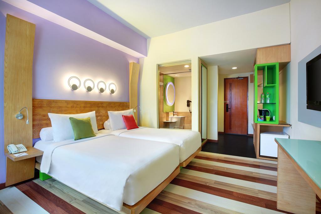 ibis Styles Yogyakarta Hotel Kültér fotó