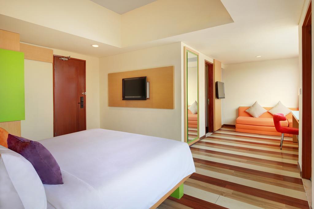 ibis Styles Yogyakarta Hotel Kültér fotó