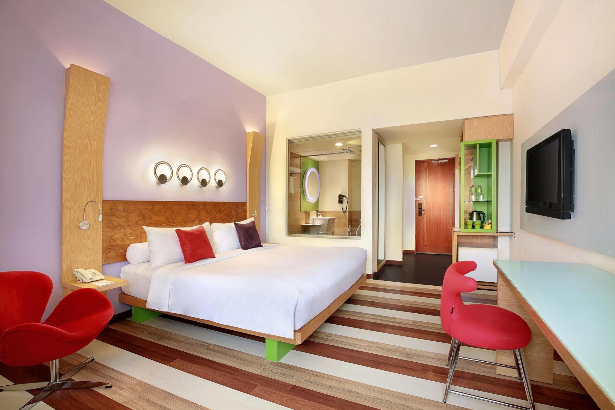 ibis Styles Yogyakarta Hotel Kültér fotó