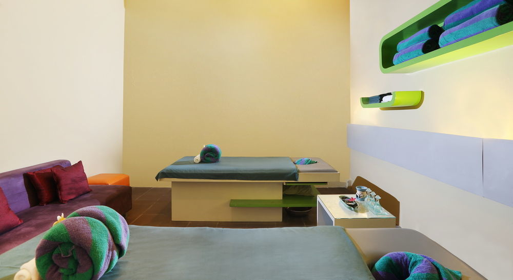ibis Styles Yogyakarta Hotel Kültér fotó