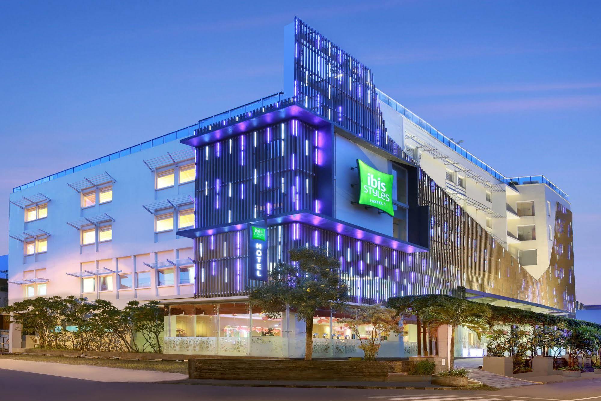 ibis Styles Yogyakarta Hotel Kültér fotó